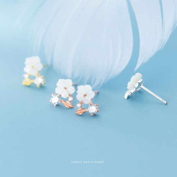 colusiwei sterling silver 925 sparkling zircon leaves white shell flower stud earring for women 3 color ear pin fine jewelry, Golden;silver 
colusiwei sterling silver 925 sparkling zircon leaves white shell flower stud earring for women 3 color ear pin fine jewelry, Golden;silver