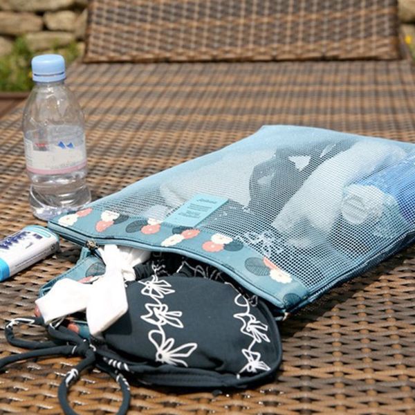 travel storage women mesh swimming handbag cosmetic pouch summer beach bag portable carrying beach ball toys clothes case
travel storage women mesh swimming handbag cosmetic pouch summer beach bag portable carrying beach ball toys clothes case