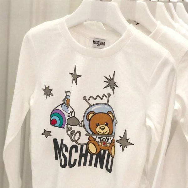 2020 children designer sweater 2020 new arrival fashion boys girls brand letter printed with space bear sweatshirts hoodies quality, Black
2020 children designer sweater 2020 new arrival fashion boys girls brand letter printed with space bear sweatshirts hoodies quality, Black