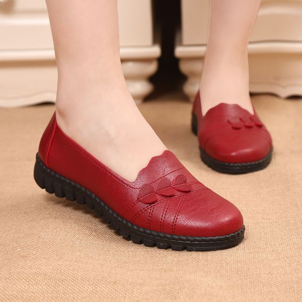 female mom shoes spring flats women leather loafers 2020 trendy wear resitant shoes, Black
female mom shoes spring flats women leather loafers 2020 trendy wear resitant shoes, Black