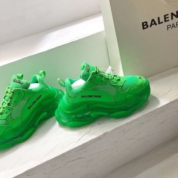 2020 new zn couple high-quality thick bottom sports casual couple air cushion casual sports shoes
2020 new zn couple high-quality thick bottom sports casual couple air cushion casual sports shoes