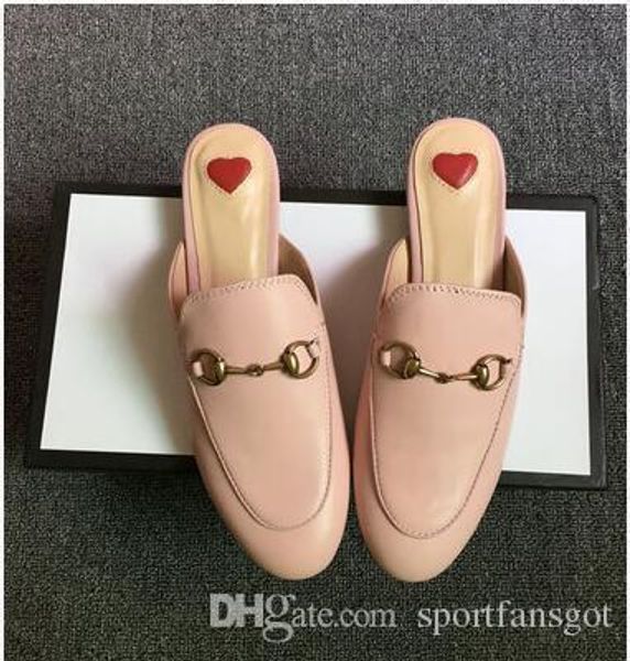 дизайнер 2019 бездельник сандалии princetown horsebit мулов тапочки с коробкой suedue металлическая цепь тапочки бездельники дракон тигр зме
дизайнер 2019 бездельник сандалии princetown horsebit мулов тапочки с коробкой suedue металлическая цепь тапочки бездельники дракон тигр зме
