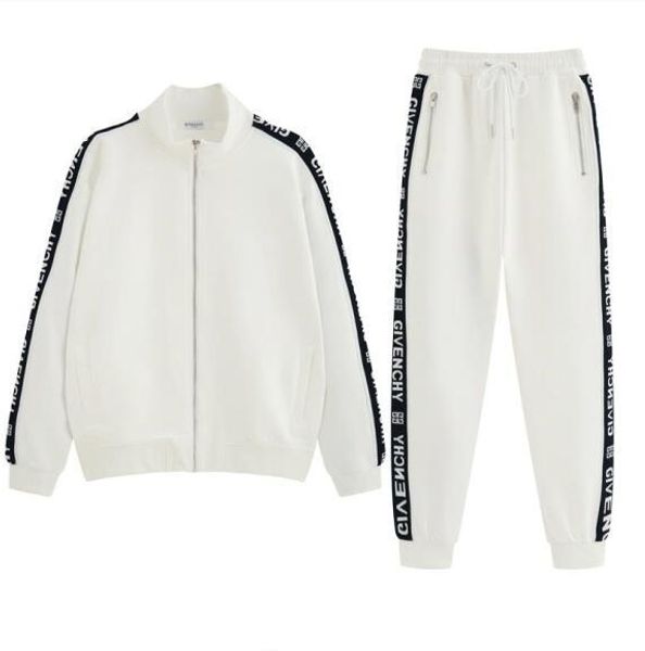 men and women of the same style lovers sports suit fashion casual fashion street shoot web celebrity the same, Gray
men and women of the same style lovers sports suit fashion casual fashion street shoot web celebrity the same, Gray