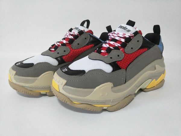 paris 17fw triple-s walking shoe luxury dad shoes chaussures femme triple s 17fw designer sneakers for men women vintage old grandpa size12
paris 17fw triple-s walking shoe luxury dad shoes chaussures femme triple s 17fw designer sneakers for men women vintage old grandpa size12