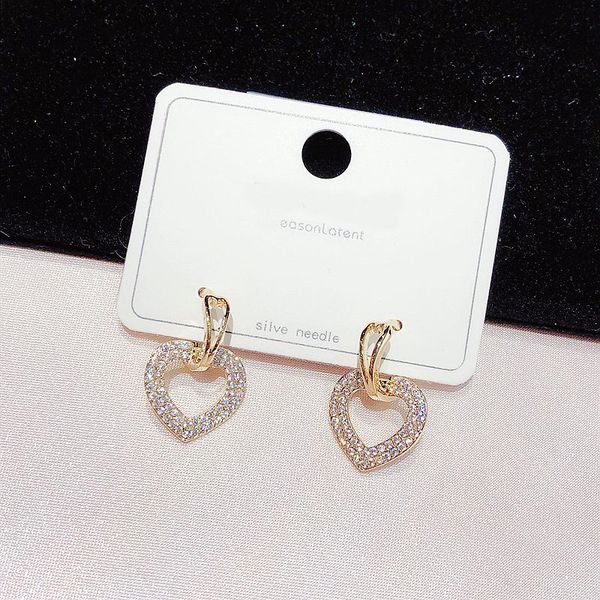 exquisite cz crystal heart earrings gold/silver color micro paved cubic zircon drop earrings for women gift jewelry
exquisite cz crystal heart earrings gold/silver color micro paved cubic zircon drop earrings for women gift jewelry