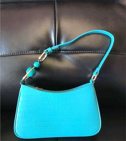 fashion brand designer handbags european and american trend personalized ball decoration solid color zipper shoulder bag ing
fashion brand designer handbags european and american trend personalized ball decoration solid color zipper shoulder bag ing
