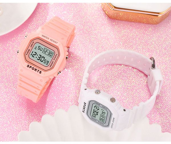 2020 women watch multifunction waterproof women watches male watch rectangle children sport watches fashion new, Slivery;brown
2020 women watch multifunction waterproof women watches male watch rectangle children sport watches fashion new, Slivery;brown