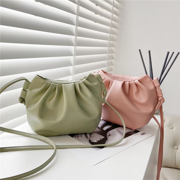 1 pc women fashion soft leather madame bag single shoulder slant handbag clutches bags messenger bag
1 pc women fashion soft leather madame bag single shoulder slant handbag clutches bags messenger bag