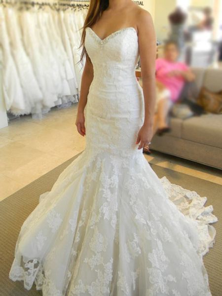 sleeveless mermaid lace wedding dress with beaded sweetheart neckline corset back mermaid bridal dress gown custom made, White
sleeveless mermaid lace wedding dress with beaded sweetheart neckline corset back mermaid bridal dress gown custom made, White