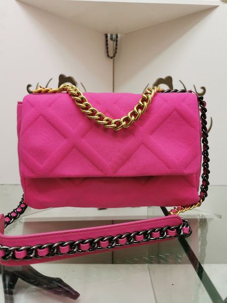 новая мода роскошный дизайнер женщина сумка cross body сумка плечо кожа и ткань высокое качество tote кошелек сумки crossbody сумка 20 см с
новая мода роскошный дизайнер женщина сумка cross body сумка плечо кожа и ткань высокое качество tote кошелек сумки crossbody сумка 20 см с
