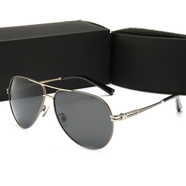 wholesale four-color selection retro fashion classic trend designer men's sunglasses high-end anti-uv go out must-have glasses neutralf, White;black
wholesale four-color selection retro fashion classic trend designer men's sunglasses high-end anti-uv go out must-have glasses neutralf, White;black