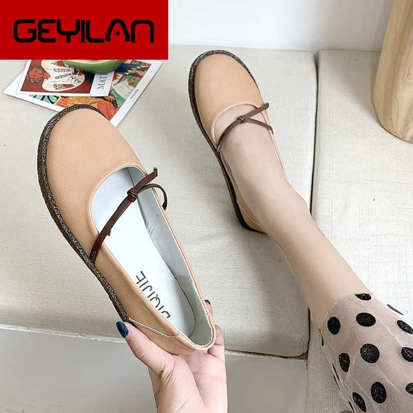 2020 spring new woman flat bottom shoes pointed toe comfortable shallow spelling color women's fashion single shoe w33-22, Black
2020 spring new woman flat bottom shoes pointed toe comfortable shallow spelling color women's fashion single shoe w33-22, Black