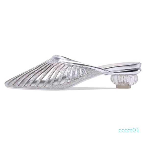 горячие продажа-2019 летних женщин мулы натуральной кожи моды bling мулы заостренный носок 2,5 см bling каблуки летние тапочки на открытом в, Black
горячие продажа-2019 летних женщин мулы натуральной кожи моды bling мулы заостренный носок 2,5 см bling каблуки летние тапочки на открытом в, Black