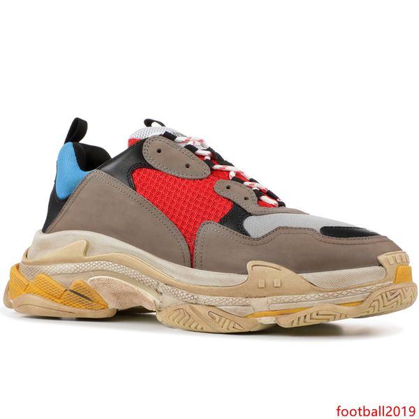 fashion triple-s designer shoes triple s metallic silver casual luxury dad shoes for men s women beige black sports tennis sneakers 
fashion triple-s designer shoes triple s metallic silver casual luxury dad shoes for men s women beige black sports tennis sneakers