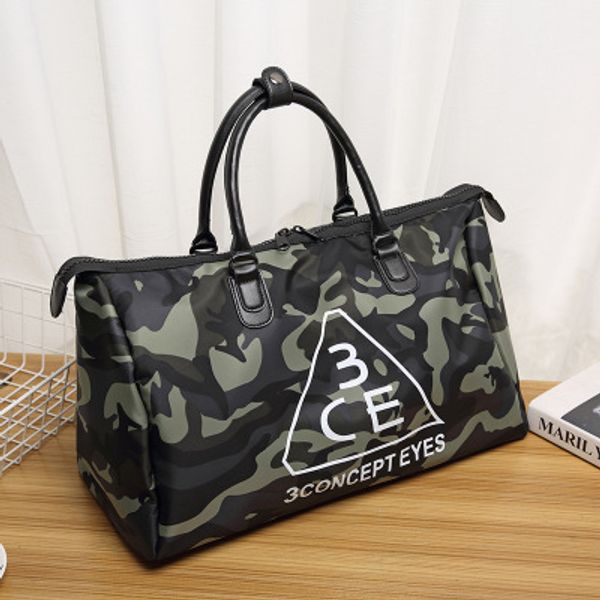 men's camouflage travel bag women outdoor leisure fitness with shoe storage waterproof shoulder bag male luggage bag
men's camouflage travel bag women outdoor leisure fitness with shoe storage waterproof shoulder bag male luggage bag