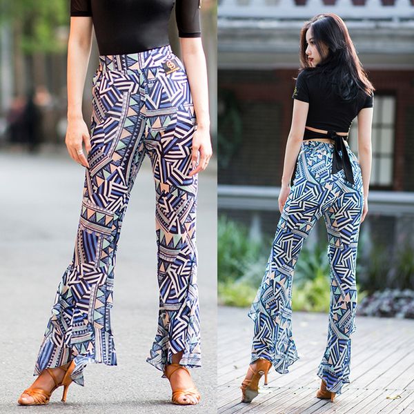 latin performance dance pants female women chiffon flared trousers for ballroom practice wear modern dances clothes dwy1940, Black;red
latin performance dance pants female women chiffon flared trousers for ballroom practice wear modern dances clothes dwy1940, Black;red