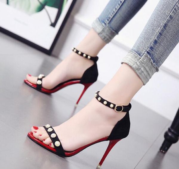 2019 spring new rivet color matching sandals women's fine heels korean version of foreign trade open toe hollow women's shoes, Black
2019 spring new rivet color matching sandals women's fine heels korean version of foreign trade open toe hollow women's shoes, Black