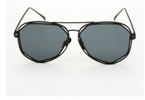 new style sunglasses fashion personality polygon irregular hollow color film retro trend outdoor clam fine sunglasses, White;black
new style sunglasses fashion personality polygon irregular hollow color film retro trend outdoor clam fine sunglasses, White;black