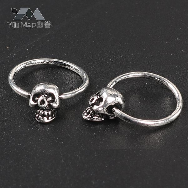 2pcs rock style metal skeleton shape earrings for women men skull round hoop oorbellen party brincos jewelry, Golden 
2pcs rock style metal skeleton shape earrings for women men skull round hoop oorbellen party brincos jewelry, Golden