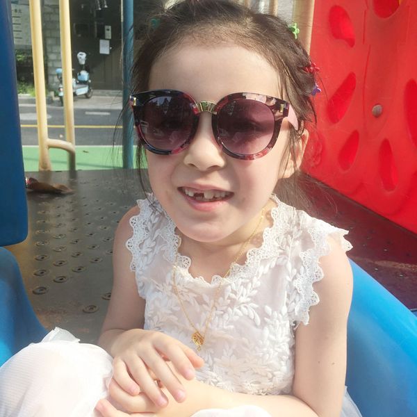 kinder zonnebril 2019 очки boysgirls ретро симпатичные круглые очки рамки для детей высокого качества детей заклепки очки n717, Blue
kinder zonnebril 2019 очки boysgirls ретро симпатичные круглые очки рамки для детей высокого качества детей заклепки очки n717, Blue