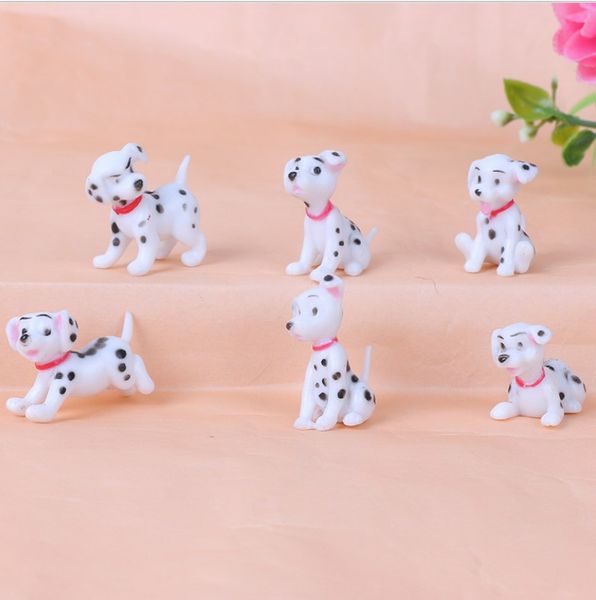 wholesales spotted dog figurine miniature decoration mini fairy garden animal statue resin craft home car birthday cake decoration
wholesales spotted dog figurine miniature decoration mini fairy garden animal statue resin craft home car birthday cake decoration