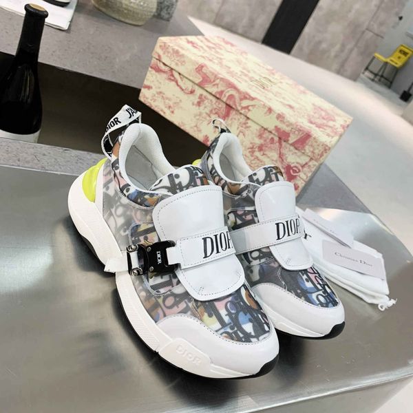 2020 new xr ladies outdoor sneakers high-quality ladies daily sneakers increase in luxury design
2020 new xr ladies outdoor sneakers high-quality ladies daily sneakers increase in luxury design