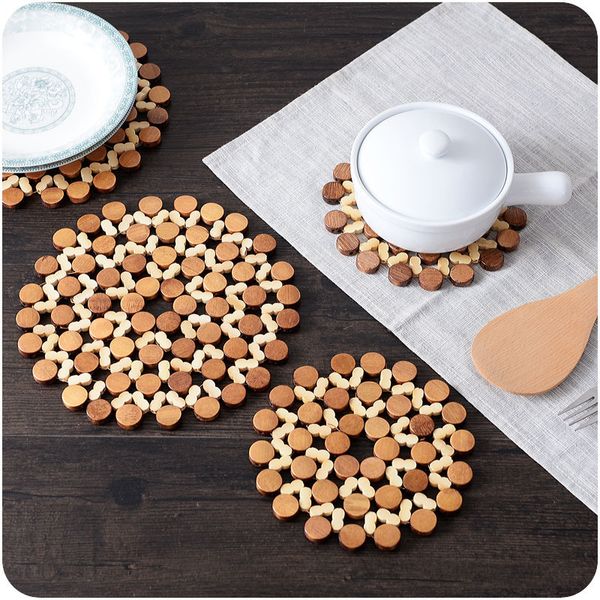 insulation mat environmental protection bamboo placemat thick round hollow anti-scald kitchen tableware pot mat bowl pad
insulation mat environmental protection bamboo placemat thick round hollow anti-scald kitchen tableware pot mat bowl pad