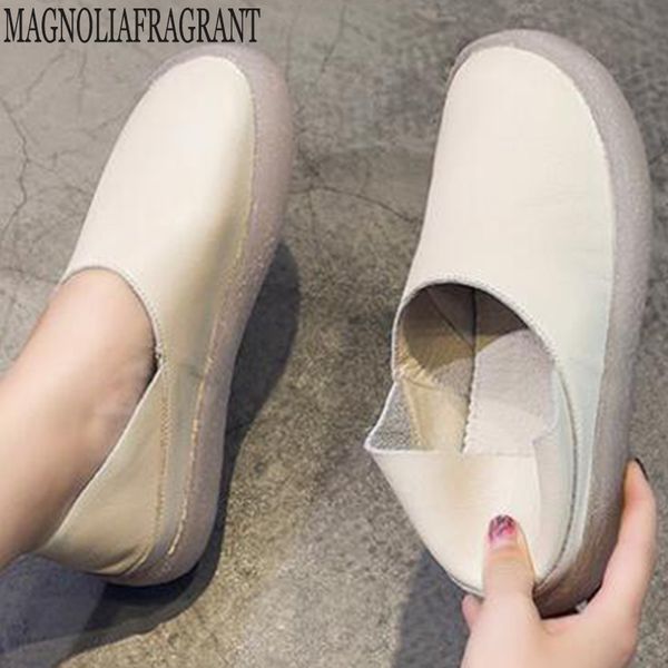 spring women flats genuine leather shoes women loafers slip on moccasins shoes female casual zapatos de mujer y943, Black
spring women flats genuine leather shoes women loafers slip on moccasins shoes female casual zapatos de mujer y943, Black
