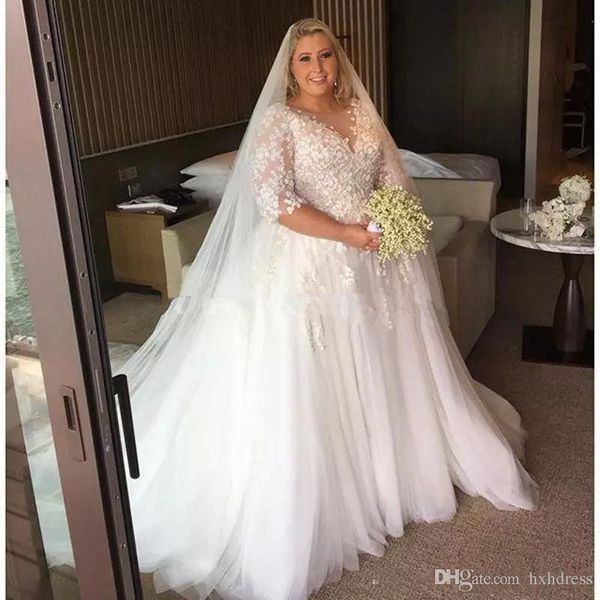 2020 new elegant plus size wedding dresses 3/4 long sleeves scoop neck bridal gown vestido de novia sweep train tulle wedding dress 591, White
2020 new elegant plus size wedding dresses 3/4 long sleeves scoop neck bridal gown vestido de novia sweep train tulle wedding dress 591, White