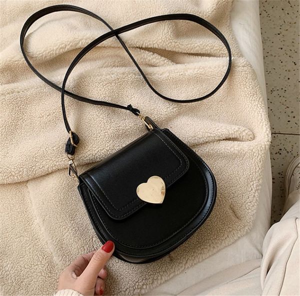 retro small bags fashion one shoulder bag texture versatile cross body saddle bag ph-cfy20061226
retro small bags fashion one shoulder bag texture versatile cross body saddle bag ph-cfy20061226