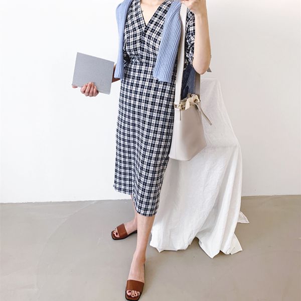 superaen 2020 korean style dress women summer new cotton ladies dress plaid short sleeve temperament v-neck women clothing, Black;gray
superaen 2020 korean style dress women summer new cotton ladies dress plaid short sleeve temperament v-neck women clothing, Black;gray