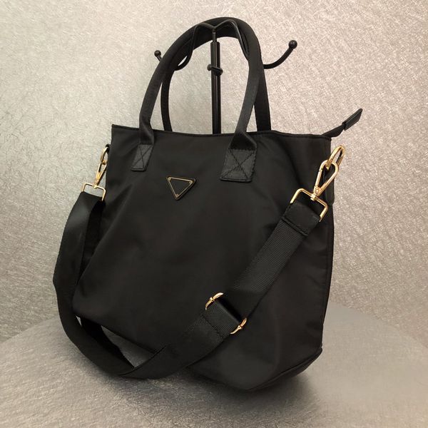 luxury handbags purses designer shoulder bag women with single shoulder bag and hand bag large capacity fashion black color
luxury handbags purses designer shoulder bag women with single shoulder bag and hand bag large capacity fashion black color