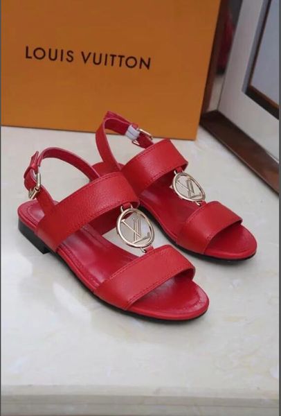 wholesale fashion luxury designer flats, leather sandals and dress sandals of exquisite workmanship, Black
wholesale fashion luxury designer flats, leather sandals and dress sandals of exquisite workmanship, Black