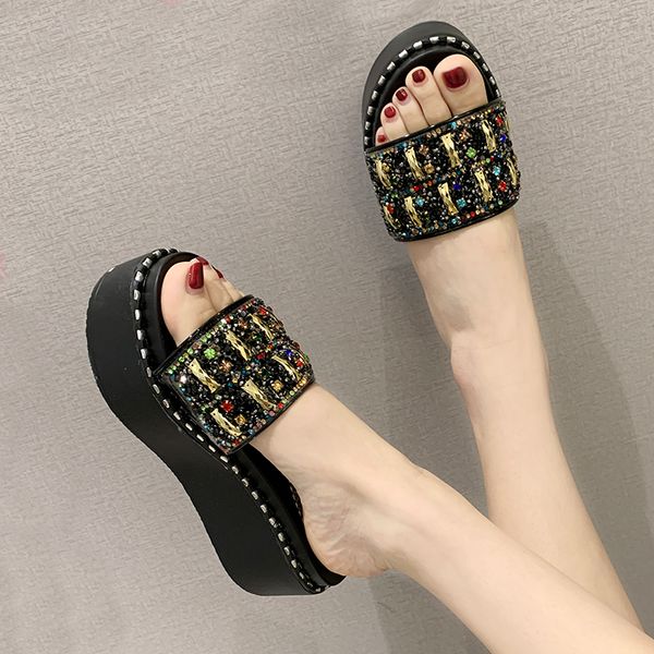 female shoes med ladies' slippers platform slides on a wedge jelly flip flops 2020 soft glitter wedges rubber, Black
female shoes med ladies' slippers platform slides on a wedge jelly flip flops 2020 soft glitter wedges rubber, Black