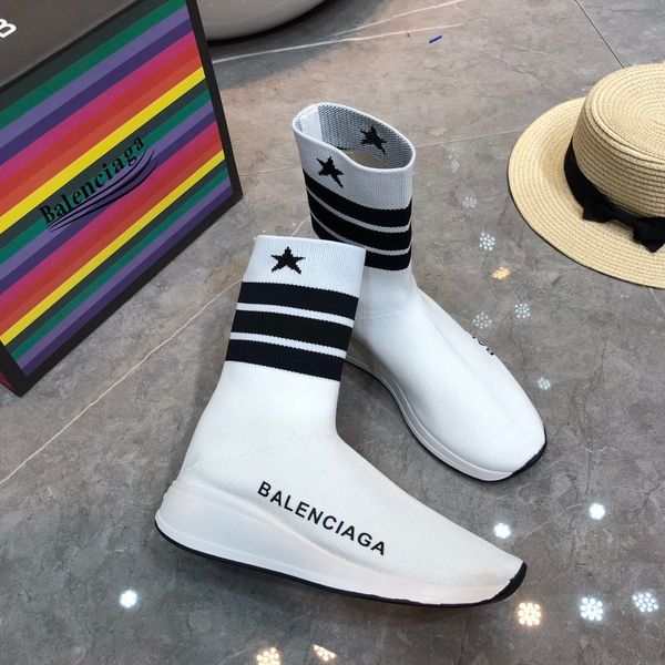 2020 new zi luxury designer couple stretch socks sneakers couple socks casual shoes women and men casual shoes 
2020 new zi luxury designer couple stretch socks sneakers couple socks casual shoes women and men casual shoes