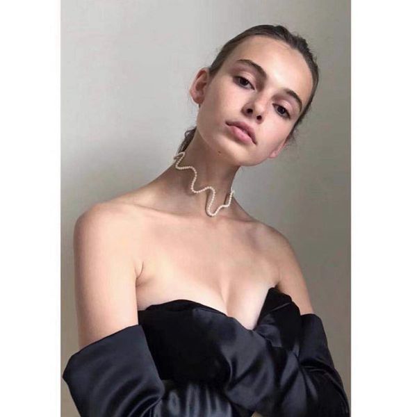 pearl wave necklace lady super beautiful neck hand-made pearl necklace choker chain choker for women, Silver
pearl wave necklace lady super beautiful neck hand-made pearl necklace choker chain choker for women, Silver