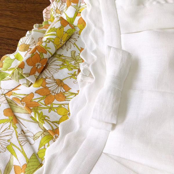 floral print shorts 2020 spring summer new holiday style australia fashion high waist shorts, White;black
floral print shorts 2020 spring summer new holiday style australia fashion high waist shorts, White;black