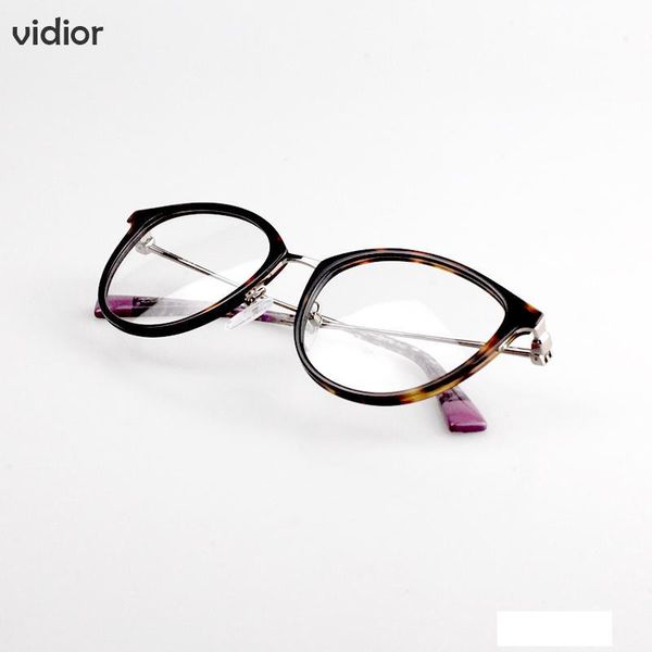 fashion brand women sunglasses eyeglasses frame vintage clear lens glasses metal plain optical eye glasses feminino2018, Silver
fashion brand women sunglasses eyeglasses frame vintage clear lens glasses metal plain optical eye glasses feminino2018, Silver