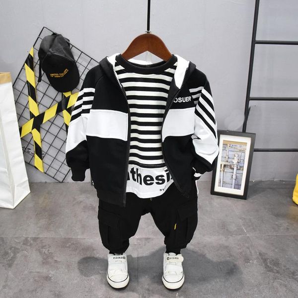 2020 new fashion set (coat+ t-shirts+pant) korean version of the children's boys girls spring autumn 3piece children's clothes, White
2020 new fashion set (coat+ t-shirts+pant) korean version of the children's boys girls spring autumn 3piece children's clothes, White