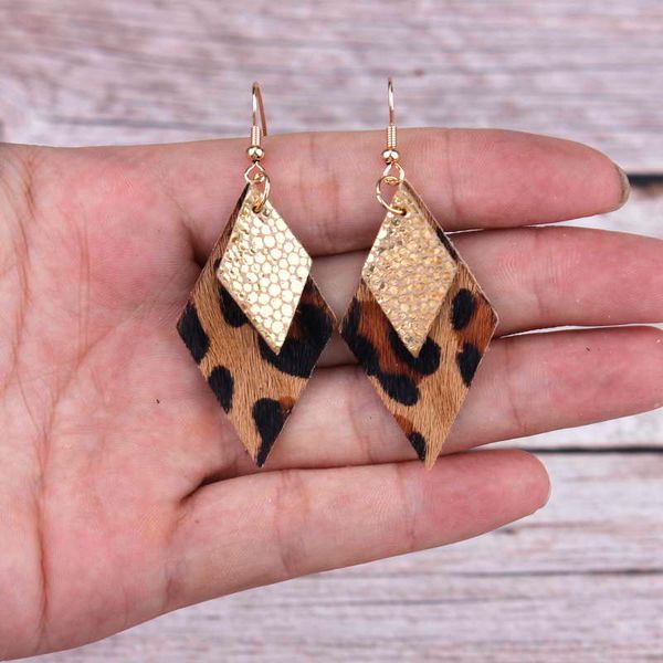 zwpon gold silver layered genuine leather rhombus earrings for women geometric metallic leather earrings jewelry wholesale
zwpon gold silver layered genuine leather rhombus earrings for women geometric metallic leather earrings jewelry wholesale