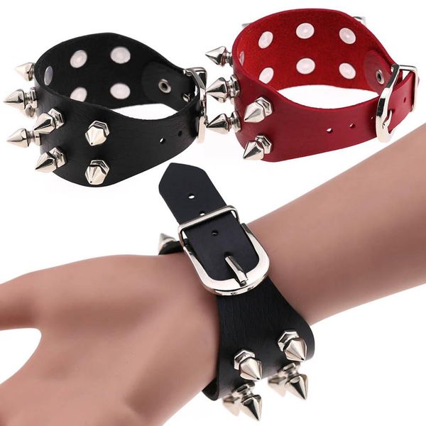 leather bracelet unique four row cuspidal spikes rivet stud wide leather punk gothic rock cuff bangle bracelet jewelry, Golden;silver
leather bracelet unique four row cuspidal spikes rivet stud wide leather punk gothic rock cuff bangle bracelet jewelry, Golden;silver