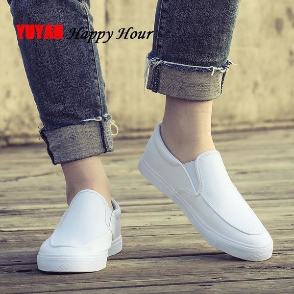 men loafers soft leather men shoes flat fashion loafers slip on male black white shoes
men loafers soft leather men shoes flat fashion loafers slip on male black white shoes
