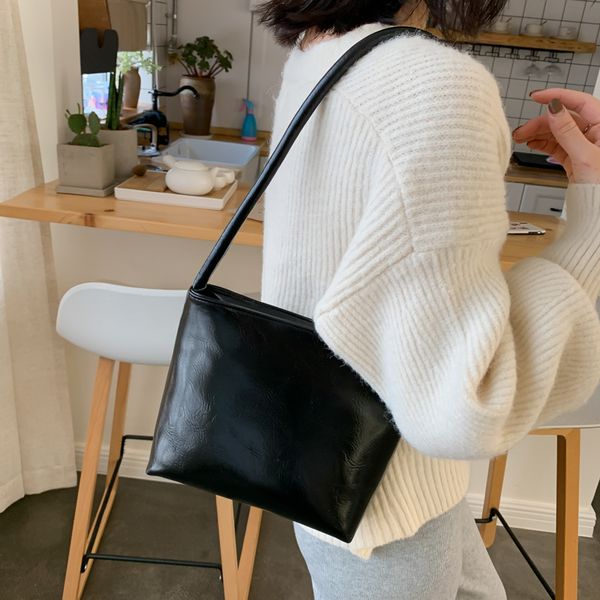 retro style bag women's bag 2020 new fashion korean style simple fashion underarm women shoulder
retro style bag women's bag 2020 new fashion korean style simple fashion underarm women shoulder