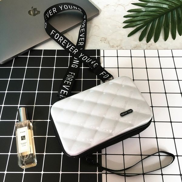 lovevook crossbody bags for women 2019 handbags women bags mini make up bag trunk shape wide strap box flap bag
lovevook crossbody bags for women 2019 handbags women bags mini make up bag trunk shape wide strap box flap bag