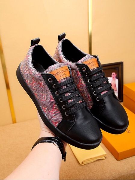 new luxury high-end men's shoes triple fashiondesigner driving casual shoes sports platform retro shoes men's brand size 38-44 ves, Black
new luxury high-end men's shoes triple fashiondesigner driving casual shoes sports platform retro shoes men's brand size 38-44 ves, Black