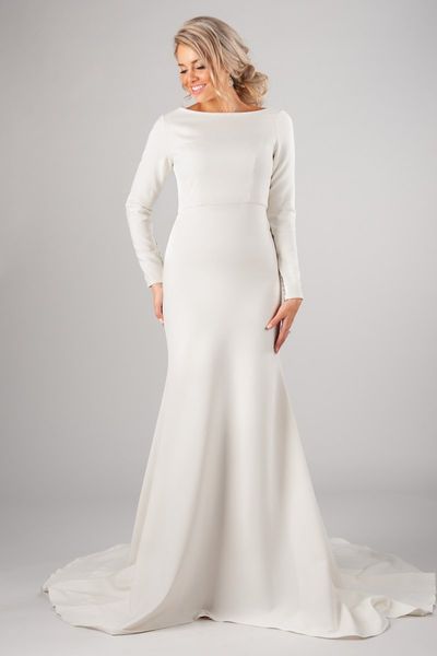 2019 new mermaid crepe long modest wedding dresses with long sleeves boat neck simple elegant religious lds temple wedding gowns modest, White
2019 new mermaid crepe long modest wedding dresses with long sleeves boat neck simple elegant religious lds temple wedding gowns modest, White
