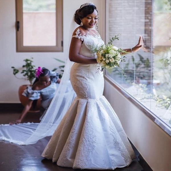 african mermaid wedding dresses with sheer neck cap sleeves plus size wedding dress vestido de noiva lace appliques beads satin bridal gowns, White
african mermaid wedding dresses with sheer neck cap sleeves plus size wedding dress vestido de noiva lace appliques beads satin bridal gowns, White