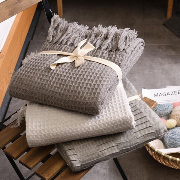 1 pc вязаная шерсть одеяло для кровати с кисточкой knit одеяла диван новогоднее украшение для дома
1 pc вязаная шерсть одеяло для кровати с кисточкой knit одеяла диван новогоднее украшение для дома
