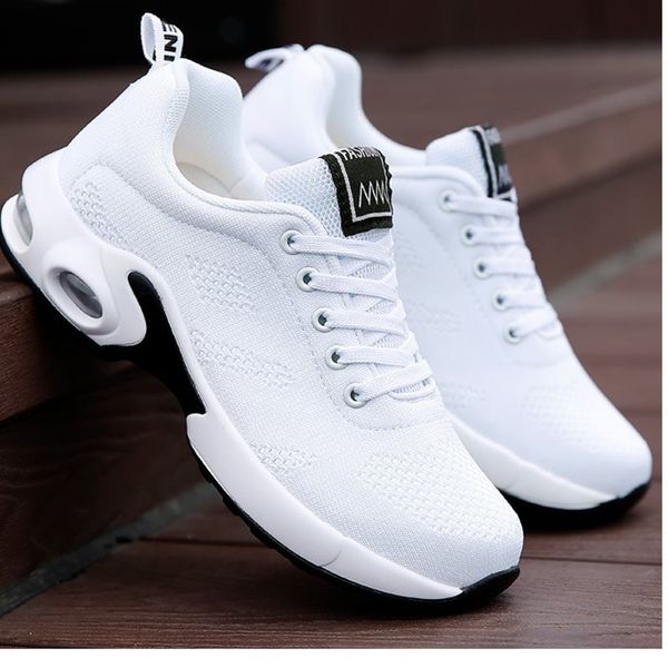 fashion men shoes mesh breathable sneakers walking male footwear new comfortable lightweight running shoes c-200301084
fashion men shoes mesh breathable sneakers walking male footwear new comfortable lightweight running shoes c-200301084
