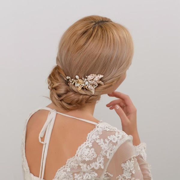 bufei hp33 gold hair accessories hair comb headpiece pearl bride tiaras jewelry women wedding piece bridal clips
bufei hp33 gold hair accessories hair comb headpiece pearl bride tiaras jewelry women wedding piece bridal clips